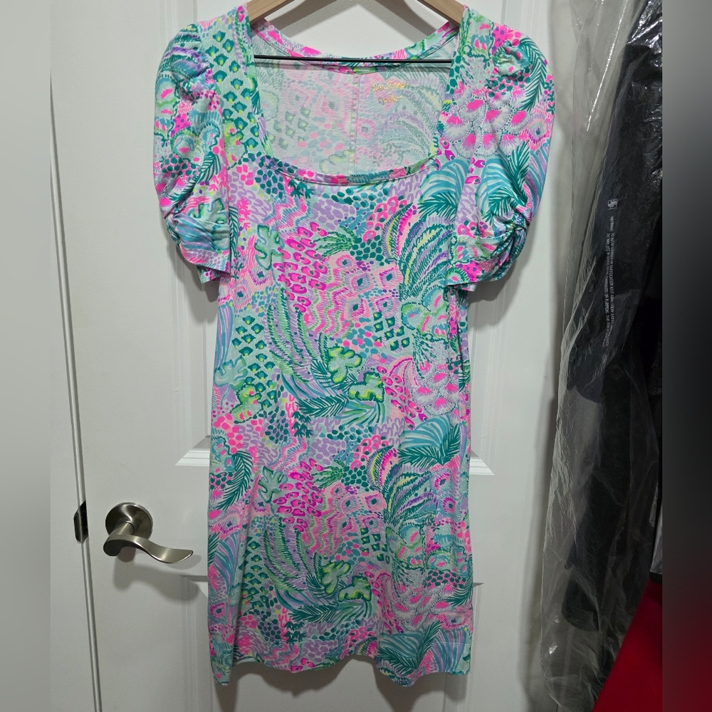 Lilly Pulitzer Pink and Green Mini Dress Vibrant Floral Design - Picture 2 of 9